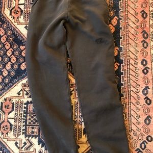 Cherry LA BLACK classic sweatpants